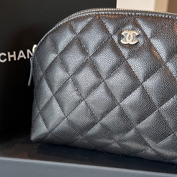 FULL SET - CHANEL Black Caviar Quilted Zipped Cosmetic Case - Picture 13 of 13